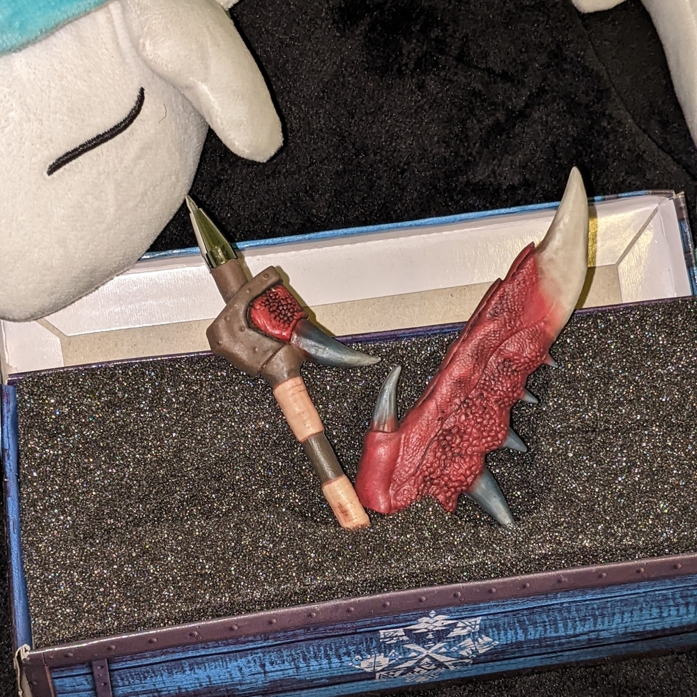 Monster Hunter Rathalos Sword Pen